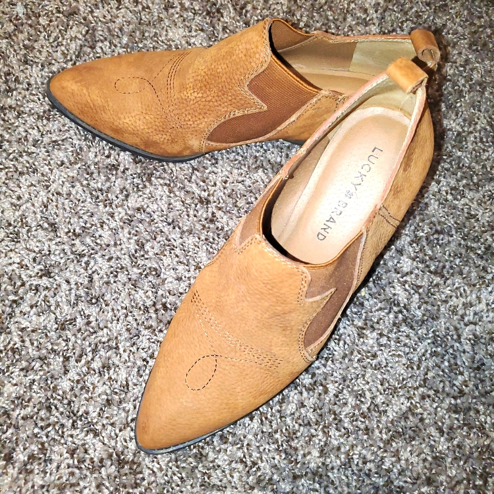 7.5 Lucky Branson Joelle Booties